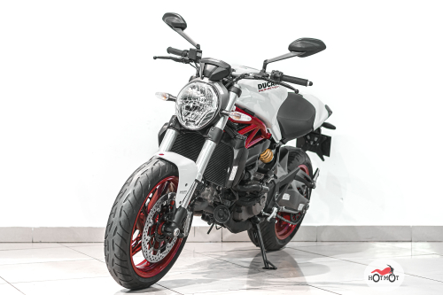 Мотоцикл DUCATI Monster 821 2015, БЕЛЫЙ фото 2