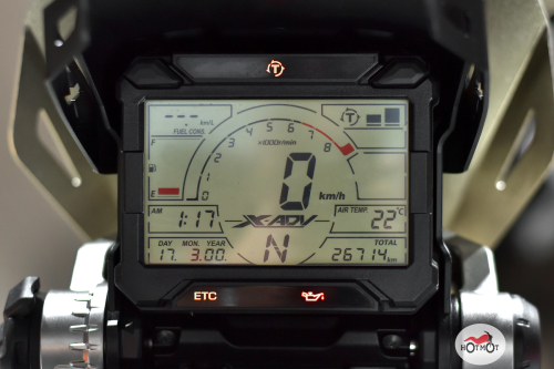 Скутер HONDA X-ADV 2018, СЕРЫЙ фото 9
