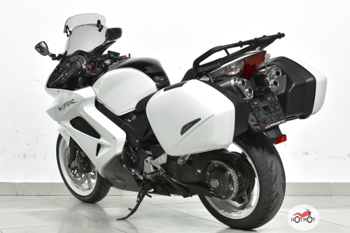 Мотоцикл HONDA VFR 800 2009, Белый фото 8