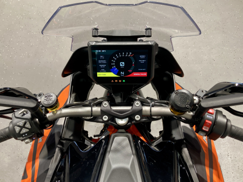 Мотоцикл KTM 1290 Super Duke GT 2021, ЧЕРНЫЙ фото 9