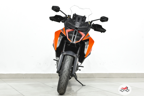 Мотоцикл KTM 1290 Super Duke GT 2023, Оранжевый фото 5