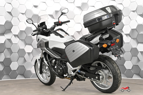 Мотоцикл HONDA NC 750X 2016, Белый фото 8