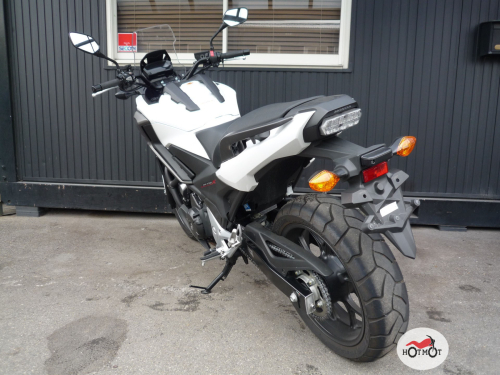 Мотоцикл HONDA NC 750X 2020, БЕЛЫЙ фото 4