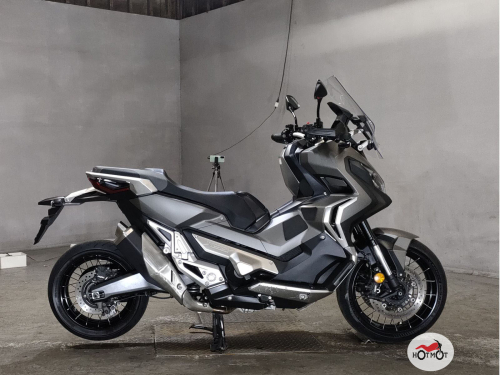 Скутер HONDA X-ADV 2020, серый фото 2