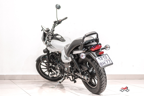 Мотоцикл BAJAJ Avenger 2018, БЕЛЫЙ фото 8
