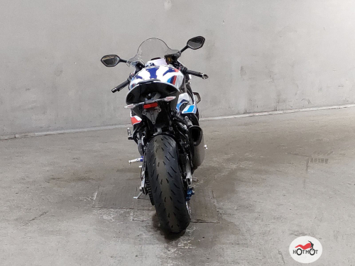 Мотоцикл BMW M 1000 RR 2022, Белый фото 4