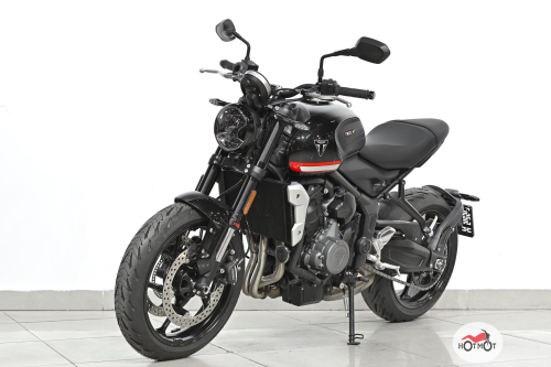 Мотоцикл TRIUMPH Trident 660 2023, Черный фото 2