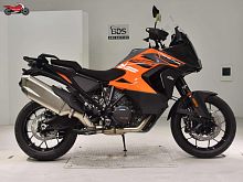 Мотоцикл KTM 1290 Super Adventure S 2022, оранжевый, черный