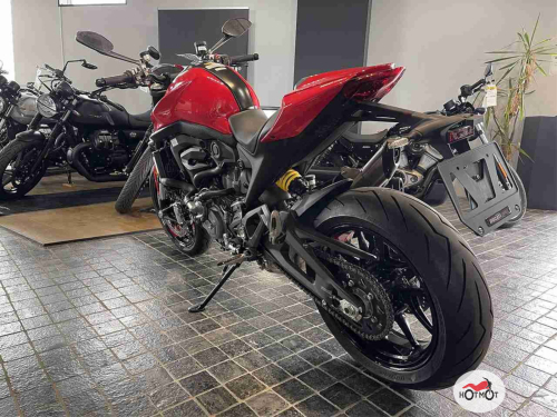 Мотоцикл DUCATI Monster (2021-н.в.) 2021, Красный фото 6