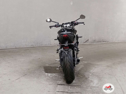 Мотоцикл TRIUMPH Street Triple 2021, Черный фото 4