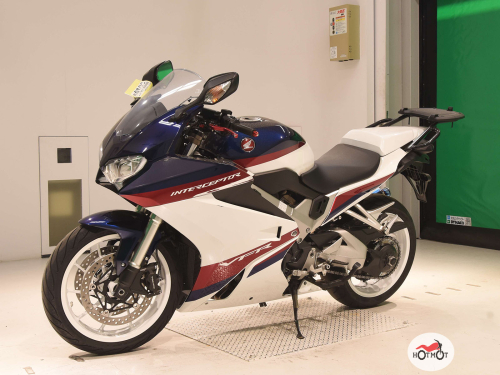 Мотоцикл HONDA VFR 800 2020, БЕЛЫЙ фото 4