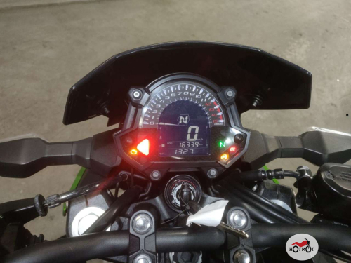 Мотоцикл KAWASAKI Z 400 2019, черный фото 5