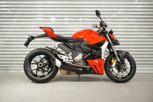 Мотоцикл Ducati Streetfighter V2 2022, КРАСНЫЙ