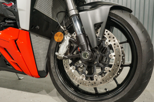 Мотоцикл Ducati Streetfighter V2 2023, КРАСНЫЙ фото 8