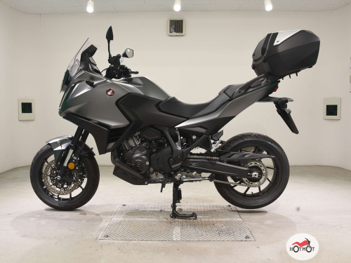 Мотоцикл HONDA NT1100 2022, серый