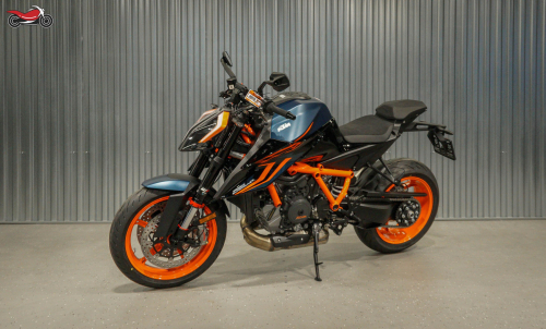Мотоцикл KTM 1290 Super Duke R 2022, ЧЕРНЫЙ фото 3