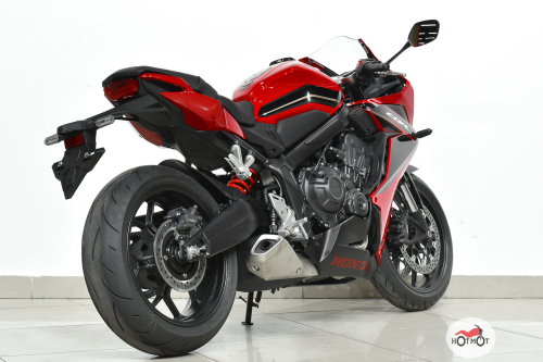 Мотоцикл HONDA CBR650R 2023, Красный фото 7