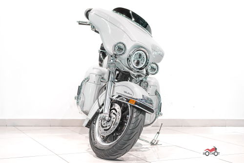 Мотоцикл HARLEY-DAVIDSON Electra Glide 2001, БЕЛЫЙ фото 5