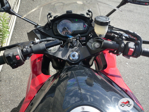Мотоцикл KAWASAKI Z 1000SX 2011, Красный фото 10