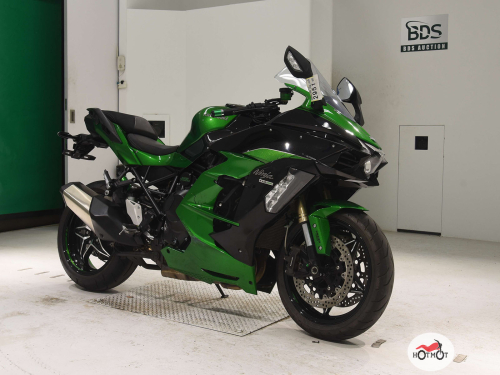 Мотоцикл KAWASAKI Ninja H2 SX 2019, Зеленый фото 3