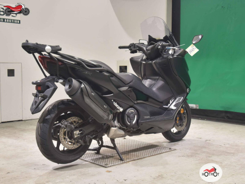 Скутер Yamaha TMAX 2022, ЧЕРНЫЙ фото 5