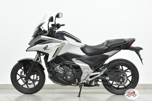 Мотоцикл HONDA NC 750X 2023, БЕЛЫЙ фото 4