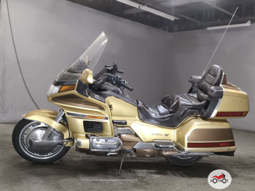 Мотоцикл HONDA GL 1500 1995, Золотой