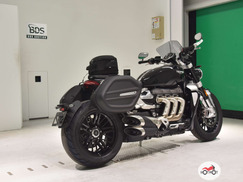 Мотоцикл TRIUMPH Rocket III 2022, Черный фото 5