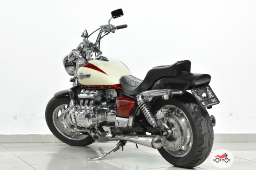 Мотоцикл HONDA Valkyrie 1500 1997, Красный фото 8