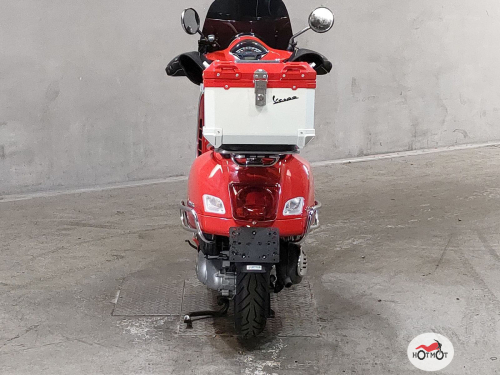 Скутер VESPA GTS Super 300 2018, Красный фото 4