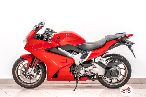Мотоцикл HONDA VFR800F 2015, Красный фото 4