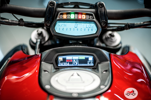 Мотоцикл DUCATI Diavel 2015, КРАСНЫЙ, ЧЕРНЫЙ фото 9