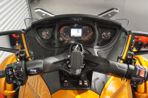 Трайки BRP Can-Am Spyder 2014, ОРАНЖЕВЫЙ фото 15