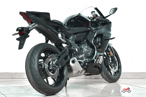 Мотоцикл YAMAHA YZF-R7 2022, Черный фото 7