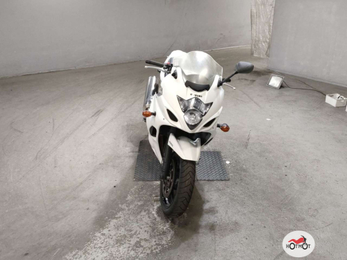 Мотоцикл SUZUKI GSX 1250 FA 2010, Белый фото 3
