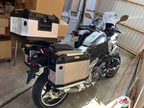 Мотоцикл HONDA NC 750X 2022, Серый фото 4