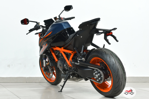 Мотоцикл KTM 1290 Super Duke R 2022, Синий фото 8