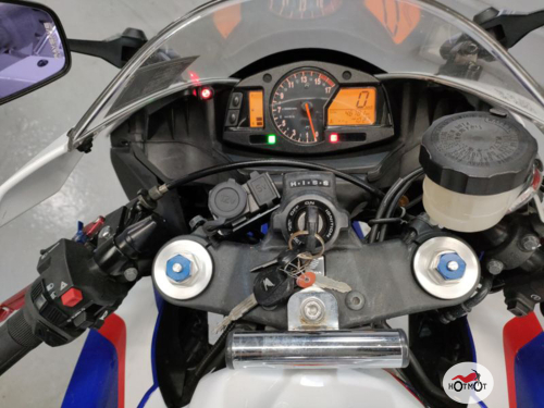 Мотоцикл HONDA CBR 600RR 2011, БЕЛЫЙ фото 5