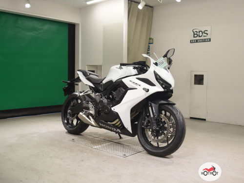 Мотоцикл HONDA CBR650R 2023, Белый фото 3