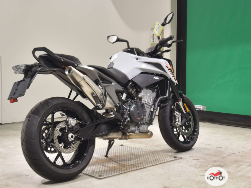 Мотоцикл KTM 790 Duke 2023, серый фото 5