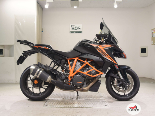 Мотоцикл KTM 1290 Super Duke GT 2019, Черный фото 2