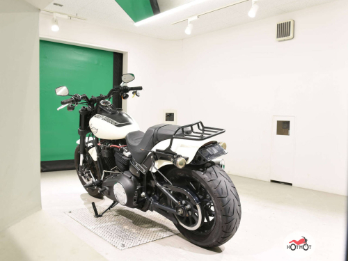 Мотоцикл HARLEY-DAVIDSON Fat Bob 2018, Белый фото 6