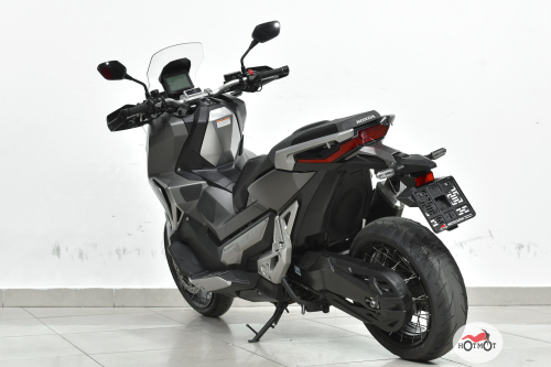 Скутер HONDA X-ADV 2020, серый фото 8