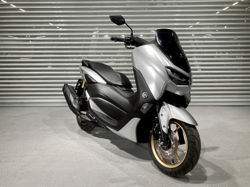 Скутер Yamaha NMAX 2024, СЕРЫЙ фото 4