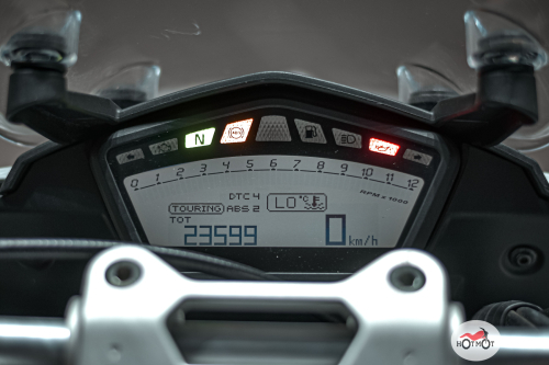 Мотоцикл DUCATI HyperStrada 2013, БЕЛЫЙ фото 9