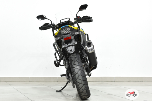 Мотоцикл SUZUKI V-Strom 800DE 2023, желтый фото 6