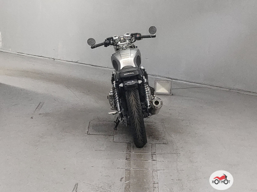 Мотоцикл HONDA CB 1100 2012, серый фото 4
