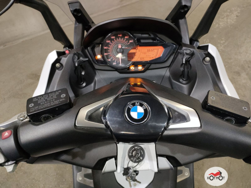 Скутер BMW C 650 Sport 2017, белый фото 5