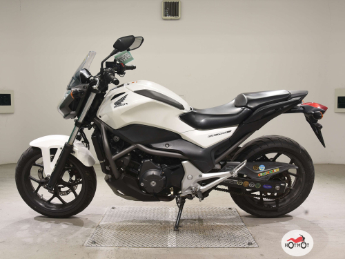 Мотоцикл HONDA NC 700S 2013, Белый