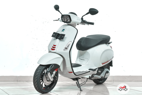 Скутер Vespa Sprint 2023, БЕЛЫЙ фото 2